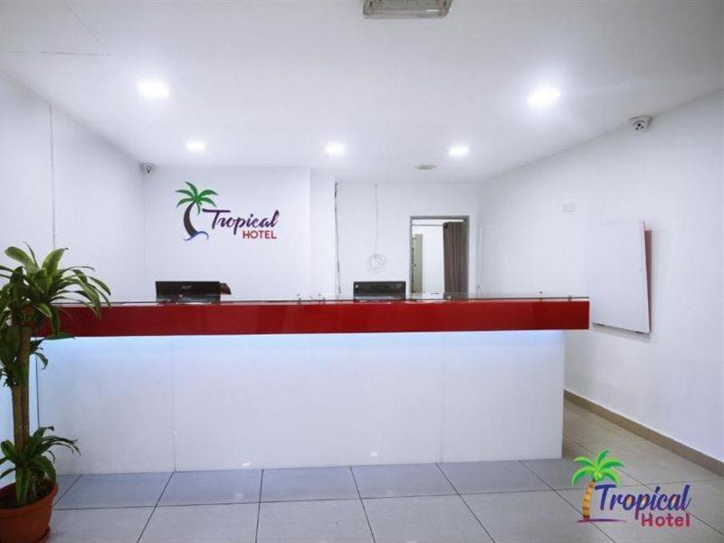 Tropical Hotel Кота Дамансара Экстерьер фото